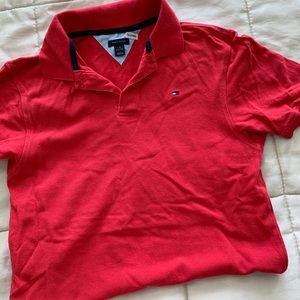 Tommy Hilfiger polo size medium !